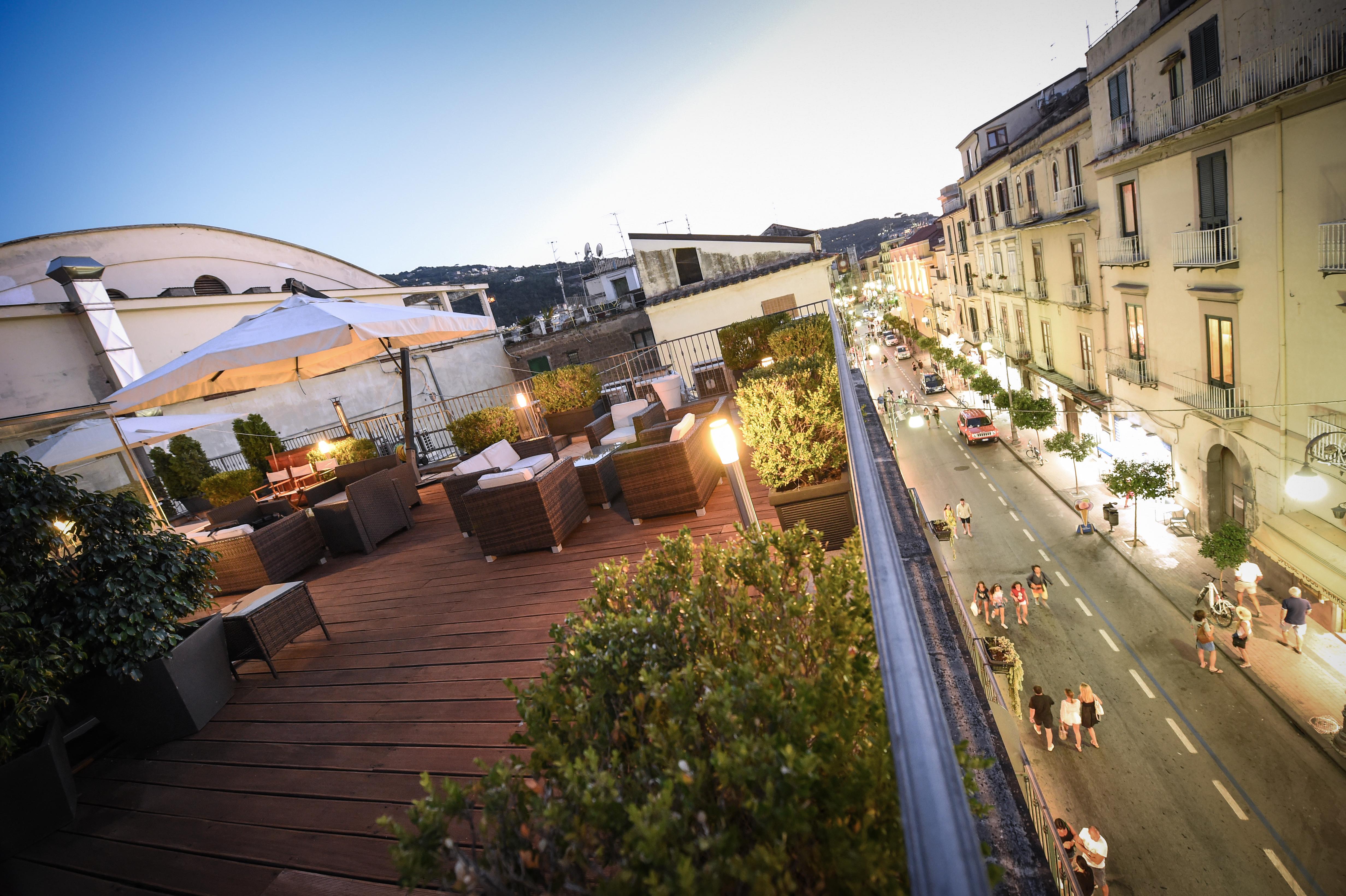 Hotel Sorrento City Екстериор снимка