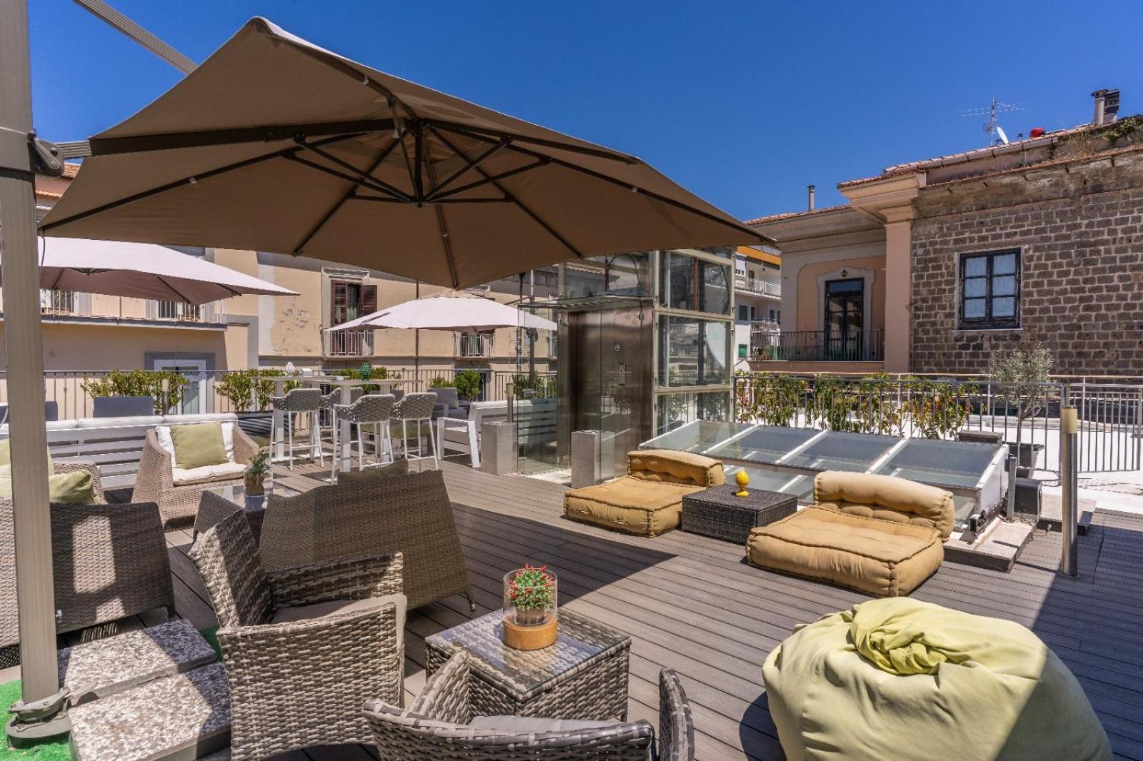 Hotel Sorrento City Екстериор снимка