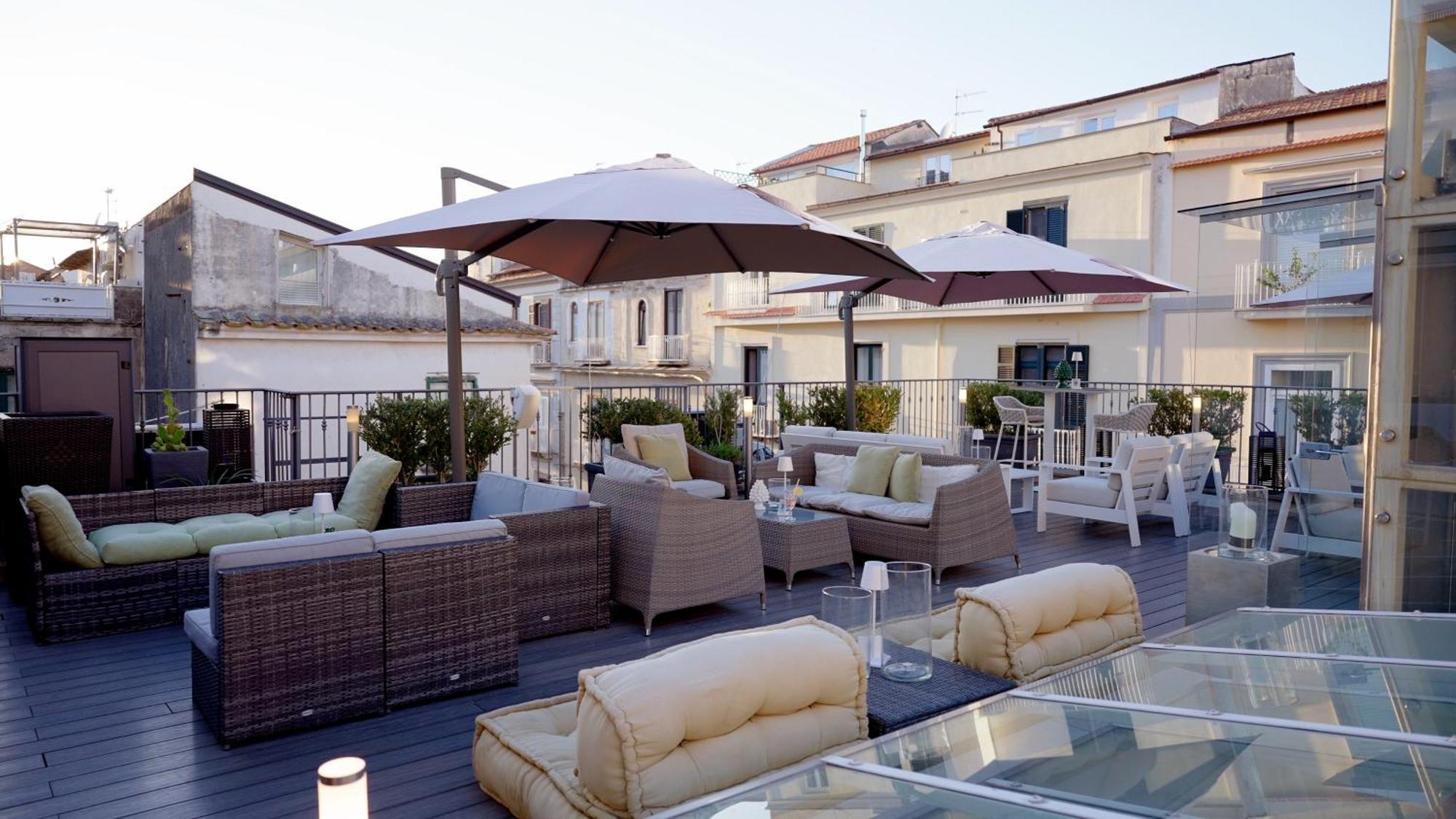 Hotel Sorrento City Екстериор снимка